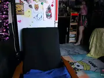 Lisafoxy_y  live sex cam