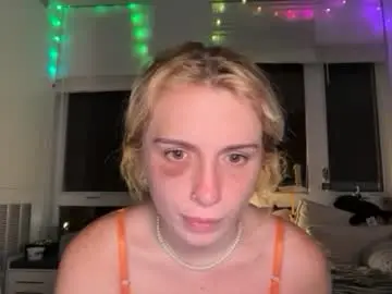 Lolaa555  live sex cam