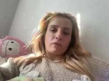 Lolaa555  live sex cam