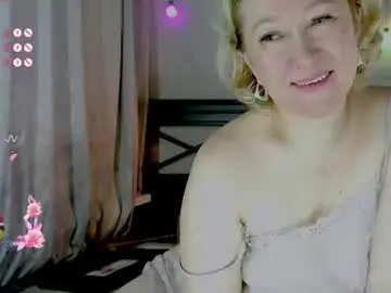 Mia_wintermood  live sex cam