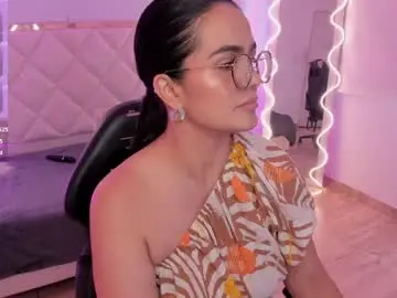 Rosalind_tay  live sex cam