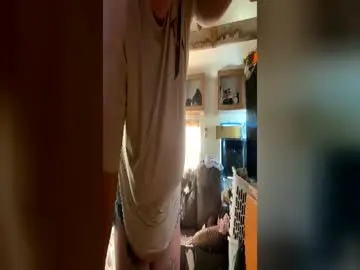 Snowbunnyyyluvv  live sex cam