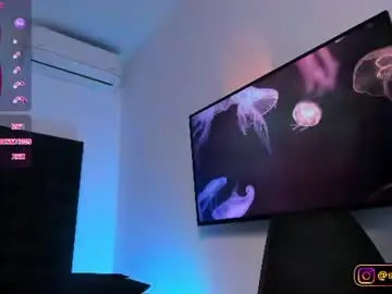 Valengray  live sex cam