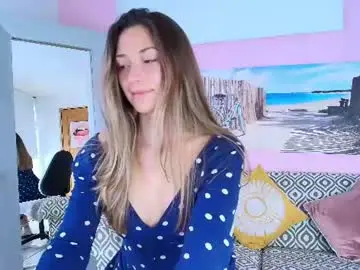 Valya_russi  live sex cam