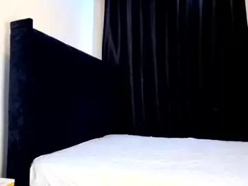 Vanilla_aura  live sex cam