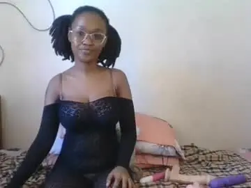 Cece_spike  live sex cam