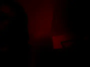 Certifiedhousepet  live sex cam