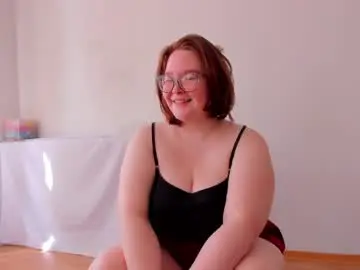 Debbiewood  live sex cam