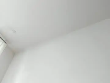Debbiewood  live sex cam