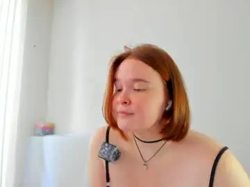 Debbiewood  live sex cam