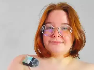 Debbiewood  live sex cam