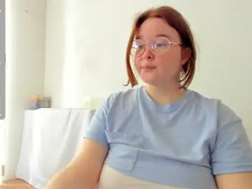 Debbiewood  live sex cam