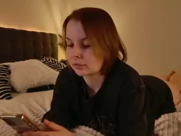 Gwenhilton  live sex cam