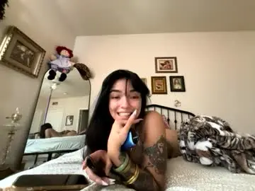 Hollymadness  live sex cam