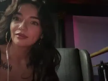 Hollymadness  live sex cam