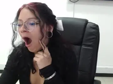 Jenn_cg  live sex cam