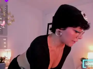 Jenn_cg  live sex cam
