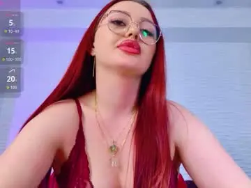 Lunna_squirt  live sex cam