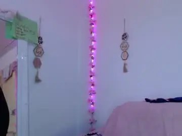 Mariamlafer  live sex cam