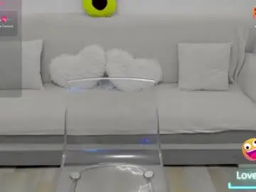 Miakittyy  live sex cam