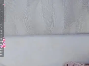 Mikaelataron  live sex cam