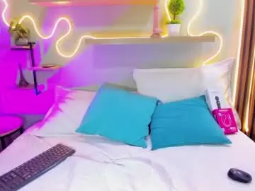 Sarah_clars  live sex cam