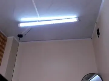 Sarah_clars  live sex cam