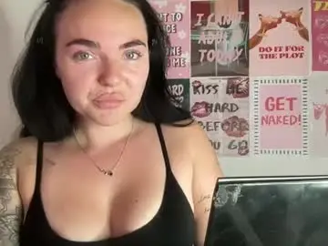 Yorkshiregirlyy  live sex cam