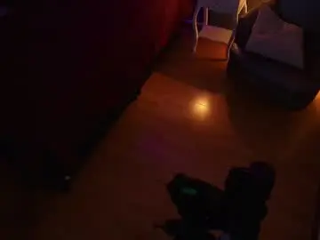 Ambar_oishi_  live sex cam