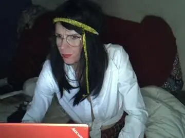 Bauretnadege9  live sex cam
