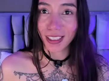 Cata_jonees  live sex cam