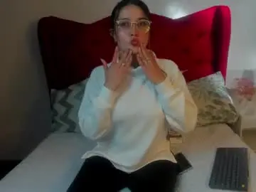 Charlotteglow  live sex cam