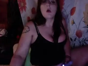 Contrabanqueen  live sex cam