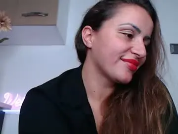 Hannahbaileyy  live sex cam