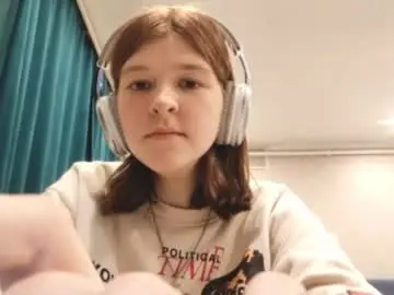 Hiengandy  live sex cam