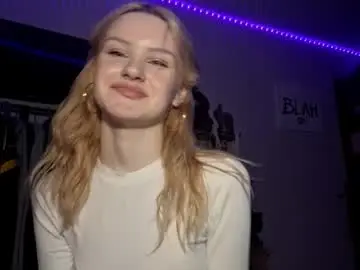 Ilianamessersmith  live sex cam