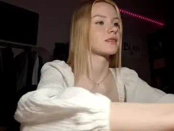 Ilianamessersmith  live sex cam