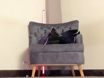 Lil_audrey  live sex cam