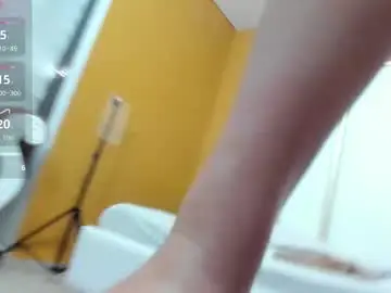 Madameheels_  live sex cam