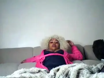 Maya_lia2000  live sex cam