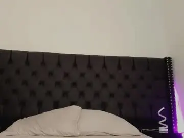 Melanny_luv  live sex cam