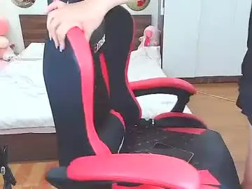 Nana9037  live sex cam