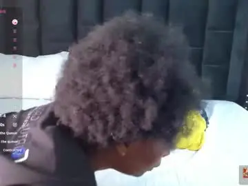 Petitelittleebony  live sex cam