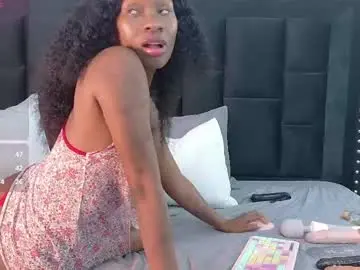 Petitelittleebony  live sex cam