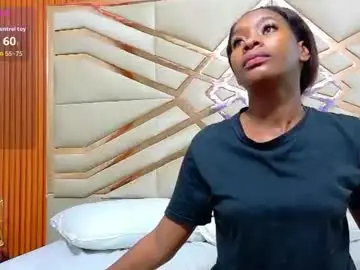 Petitelittleebony  live sex cam