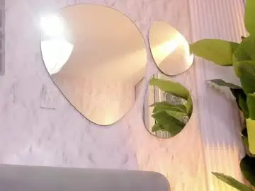 Sarah_sluty  live sex cam