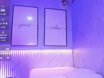 Sarah_sluty  live sex cam