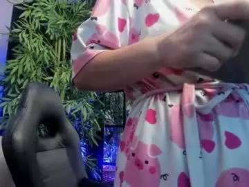 Sarah_sluty  live sex cam