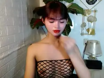 Sensational_yeng  live sex cam