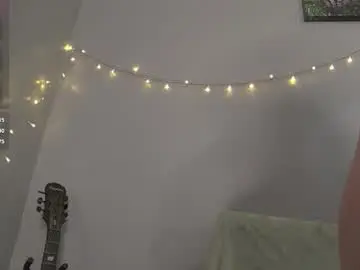 Sunnypeachx  live sex cam